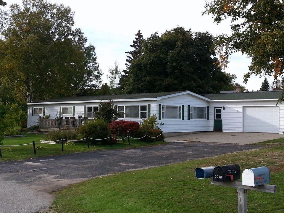 1st image of 231 S Mackinac Ln