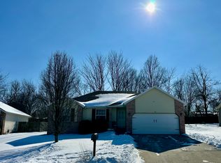 314 W Cherokee Path, Clever, MO 65631