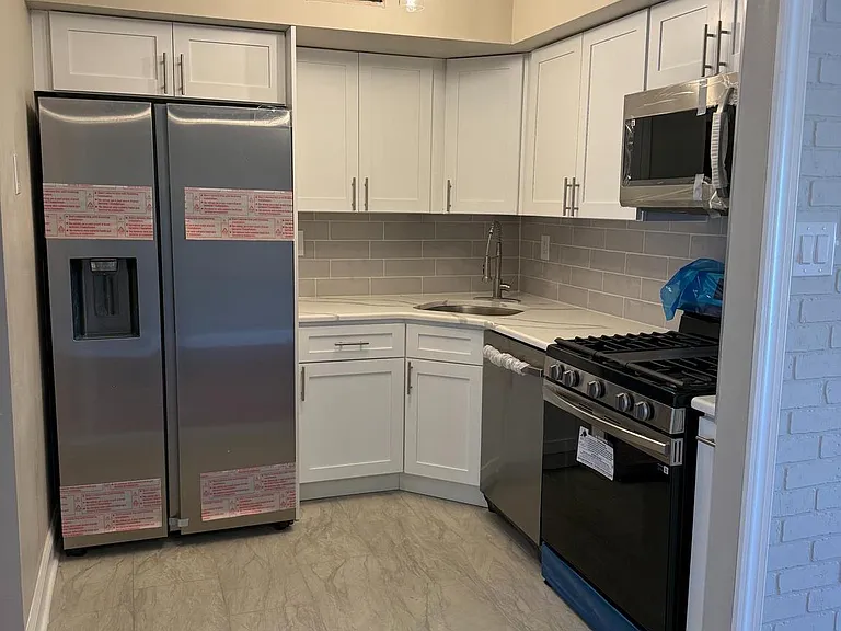7750 Rockwell Ave — Photo 9