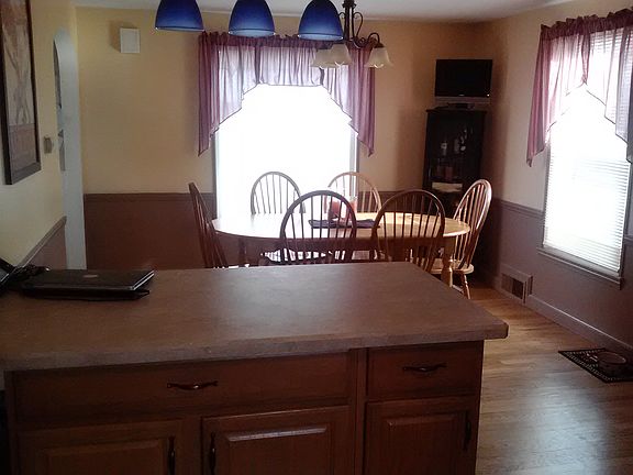 Open concept dining room