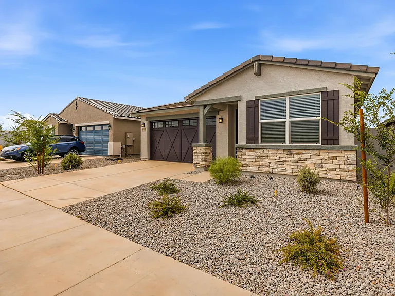 37059 W Olivo St — Photo 3