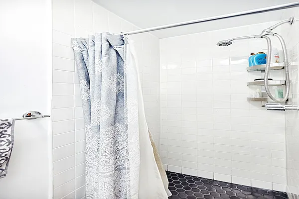 Rented by Keller Williams NYC | media 30