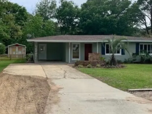 105 San Carlos Ave, Gulf Breeze, FL 32561