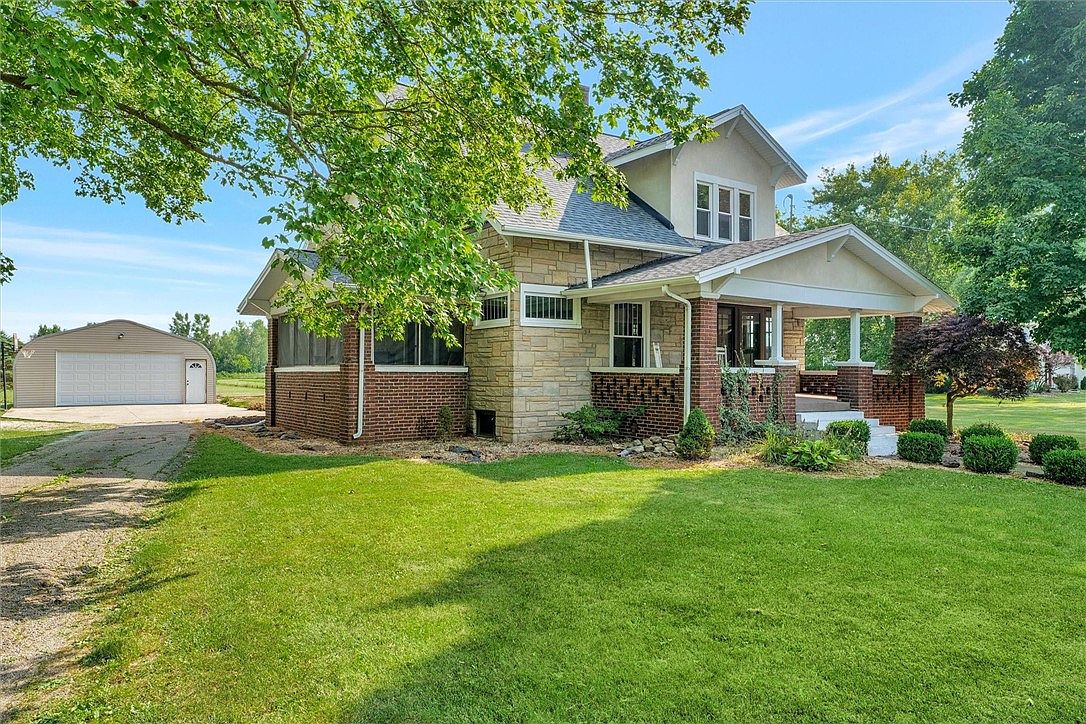 913 Main St, Lerna, IL 62440 Zillow