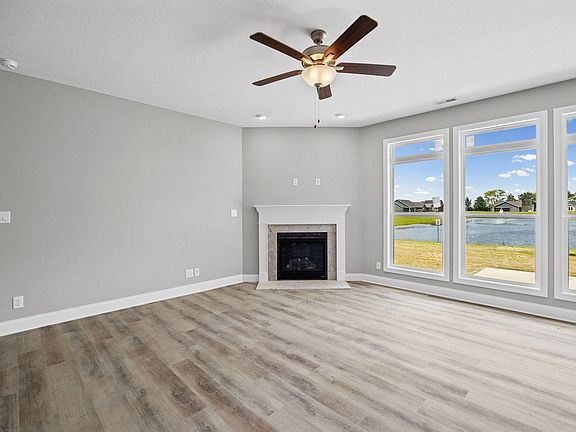 4th image of 50 Hayloft Dr