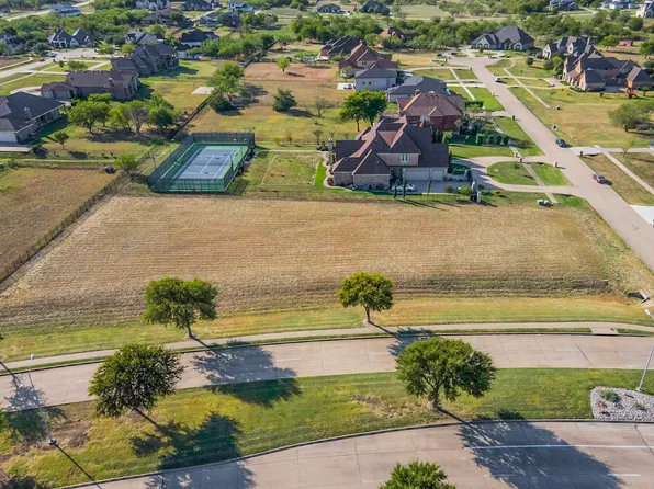 2202 Becky Ln, Cedar Hill, TX 75104