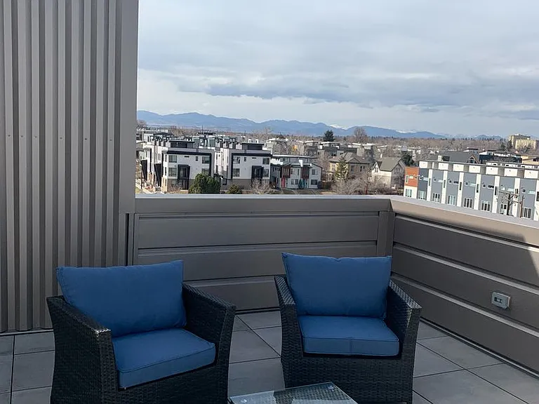 Mile High Apartments at Sloan's Lake — Photo 85