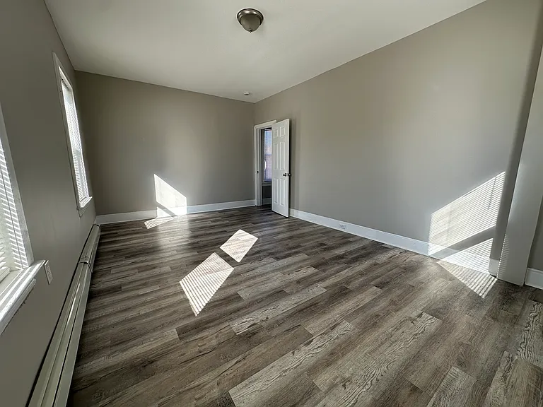 252 Parkway Ave #2 — Photo 13