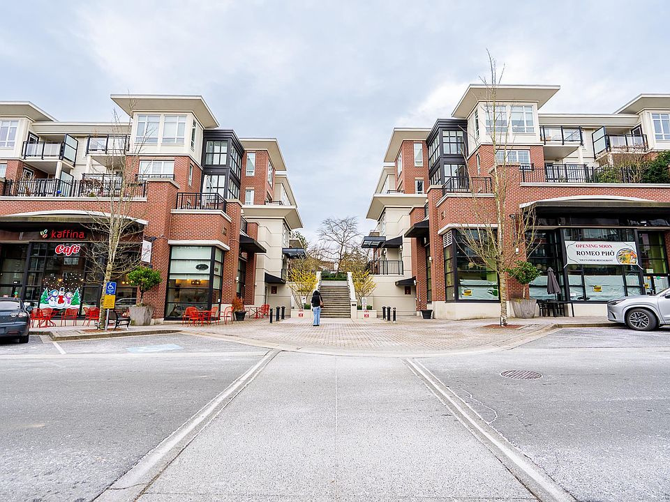 1st image of 2950 King George Blvd #303