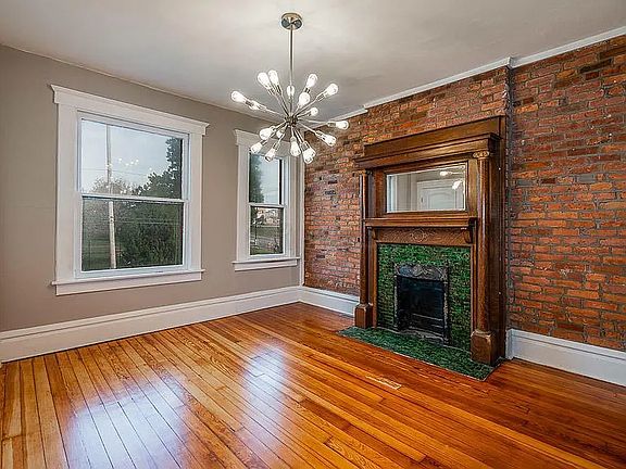 5th image of 619 Dennison Ave