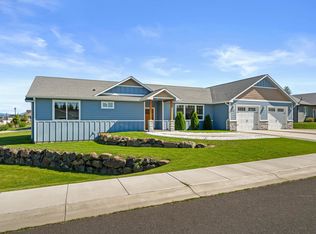14 W 11th St, Deer Park, WA 99006