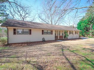 242 Palmetto Rd, Tyrone, GA 30290