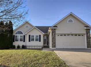 706 Meadowlark Dr, Raymore, MO 64083