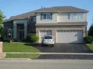 1801 Somerset Ln, Mundelein, IL 60060