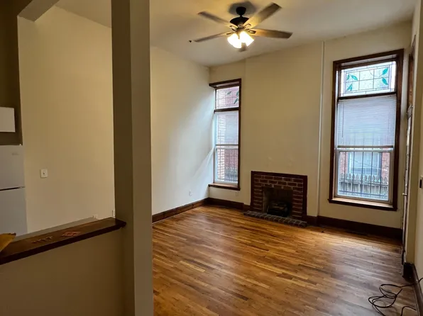 907 W Grace St APT B, Richmond, VA 23220