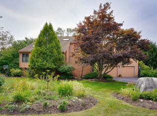 8 Kara Ann Dr, Framingham, MA 01701