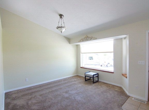 3rd image of 2221 Stafford Cir