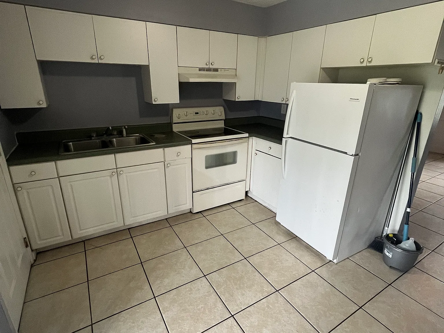 2456 Mercury Dr — Photo 3