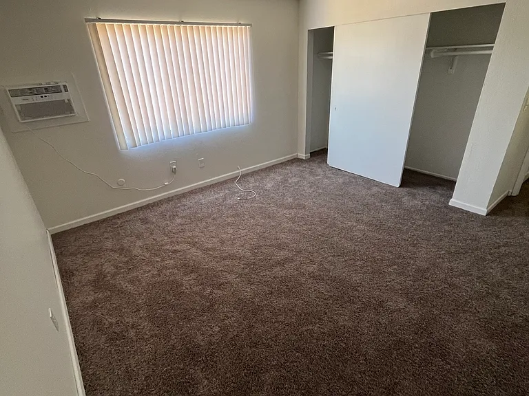 8940 Mango Ave #3 — Photo 8