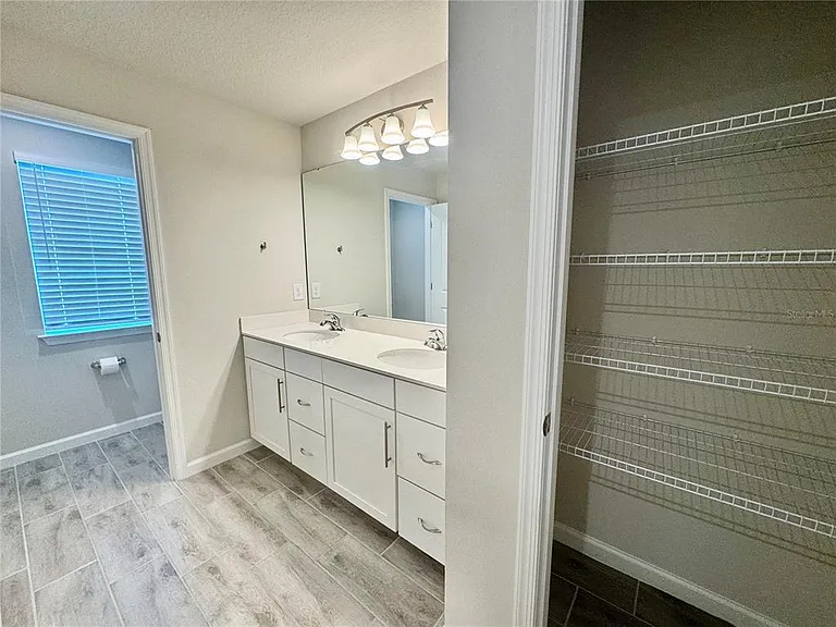 5424 Peaceful Creek Cv — Photo 46