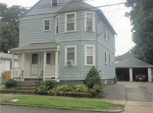 57 Rutherglen Ave, Providence, RI 02907