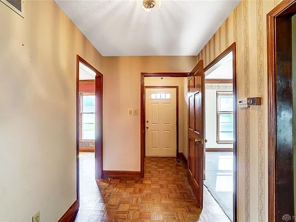 3rd image of 5671 Willowtwig Ln