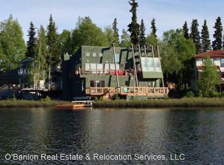 6610 Lawlor Cir, Anchorage, AK 99502