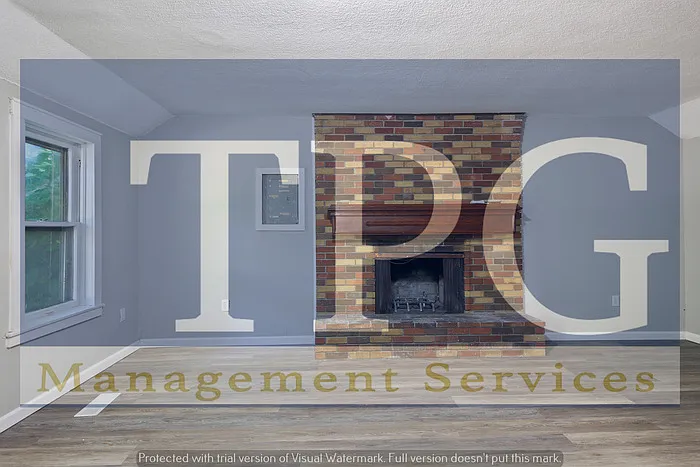 2121 N River Blvd — Photo 5