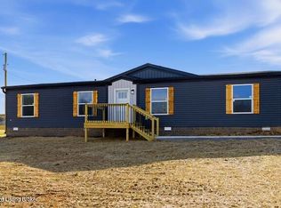 4444 Woodland Rd, Vine Grove, KY 40175