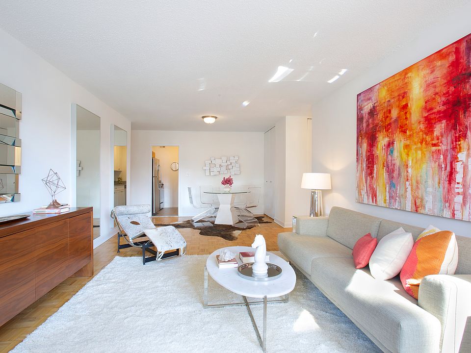 Spacious Apartments on the Upper West Side