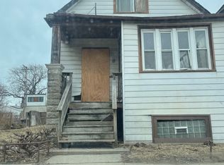 6451 S Eberhart Ave, Chicago, IL 60637