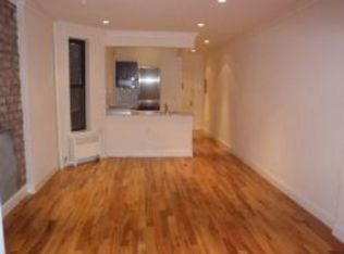 330 E 55th St, Brooklyn, NY 11203