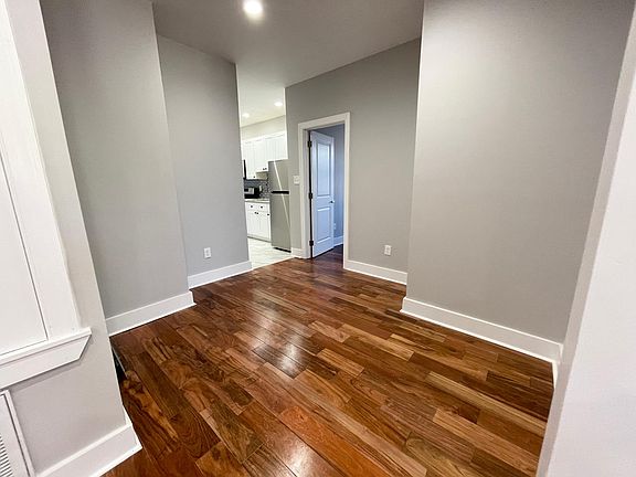 5th image of 4900 Pine St APT 5