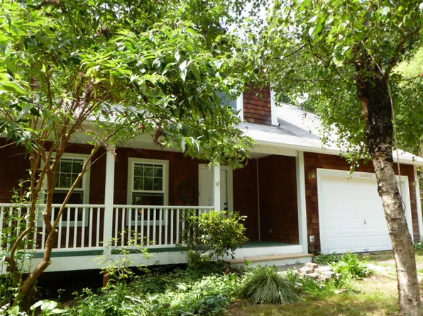 22085 Sea Vis NE, Poulsbo, WA 98370