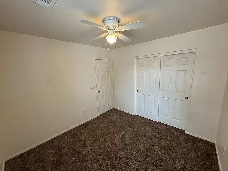 1225 W Darrel Rd — Photo 18
