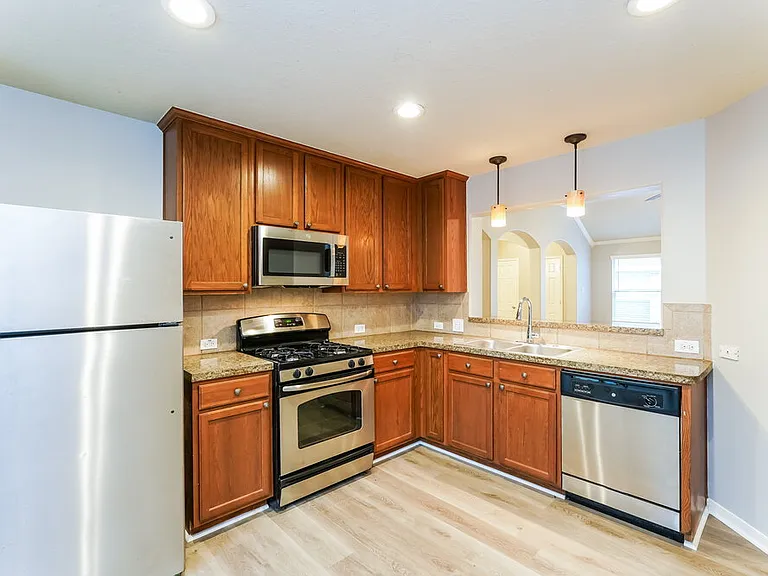 1710 Leafhopper Ln — Photo 8