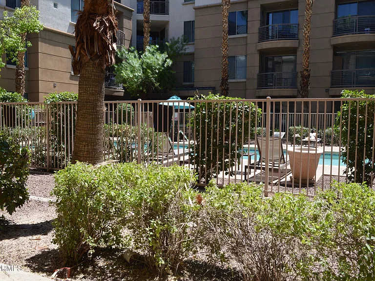 1701 E Colter St #183 — Photo 6