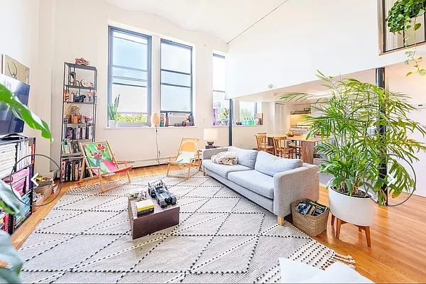 Rented by Corcoran | media 2