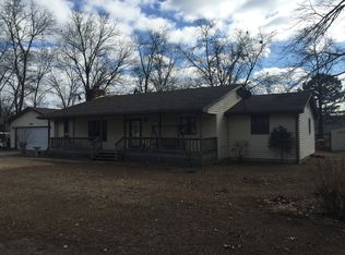 210 Rye St, Blue Eye, MO 65611