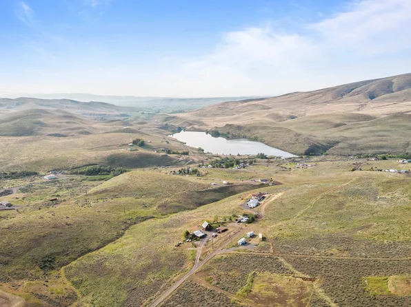 Nka Sitka Ln, Selah, WA 98942