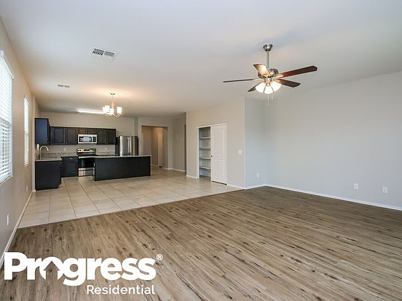 4th image of 4596 E Fire Opal Ln