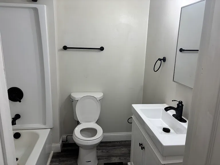 1818 Cleveland Ave #1 — Photo 5