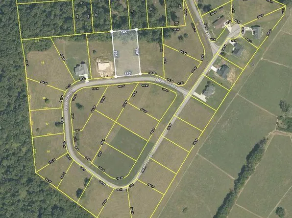 525 Overlook Dr, Dayton, TN 37321