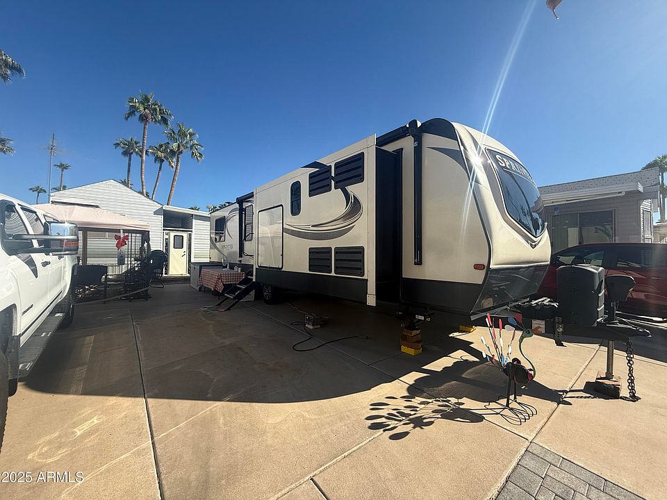 2nd image of 1041 S CHEYENNE Drive #41