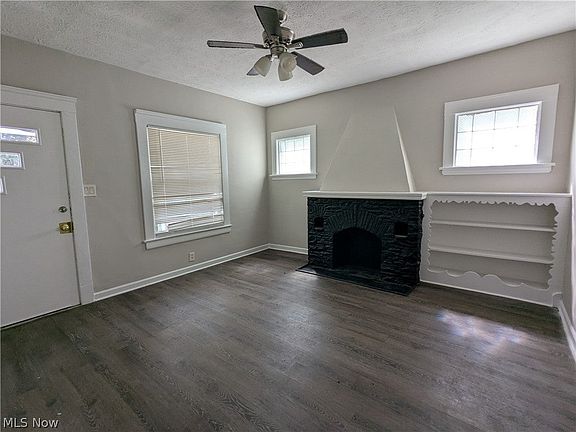 3rd image of 1340 Sheffield Rd Unit 1