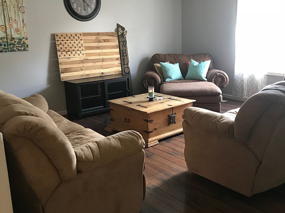 Upstairs living area