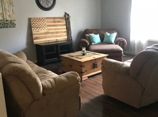 1205 E Mary St, Garden City, KS 67846