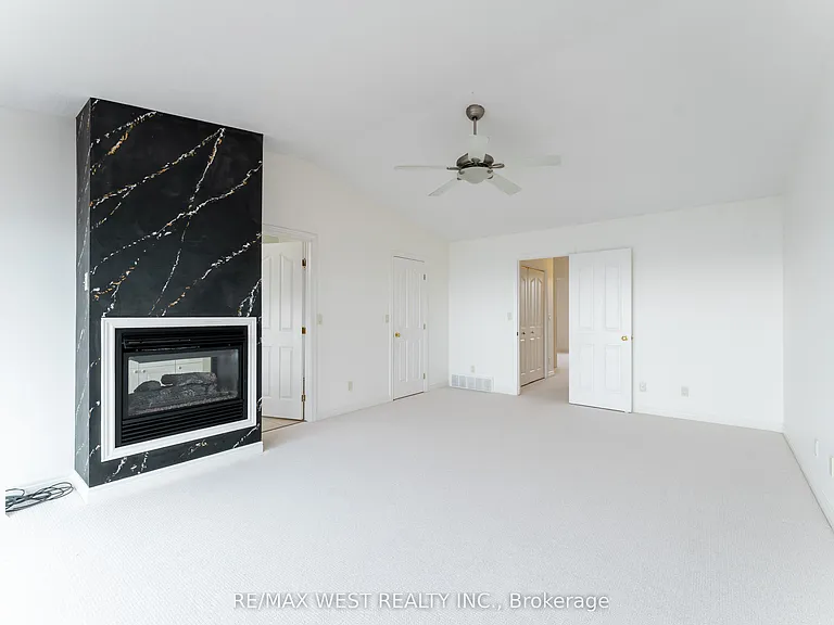 114 Brown St #3 — Photo 20