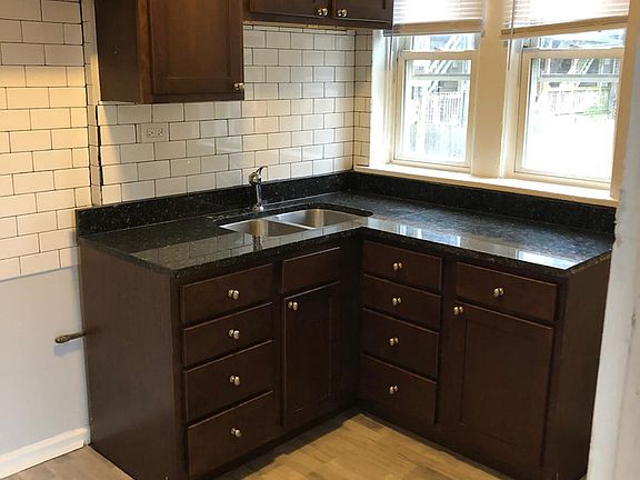 4th image of 6104 S Eberhart Ave APT 1S