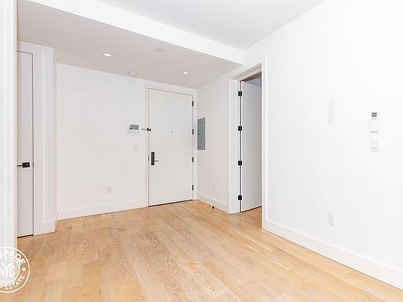 3rd image of 246 Johnson Ave #F3x